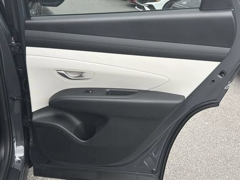 New 2026 Hyundai Tucson SEL FWD image 18