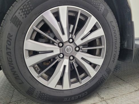 Used 2017 Nissan Pathfinder S FWD image 31