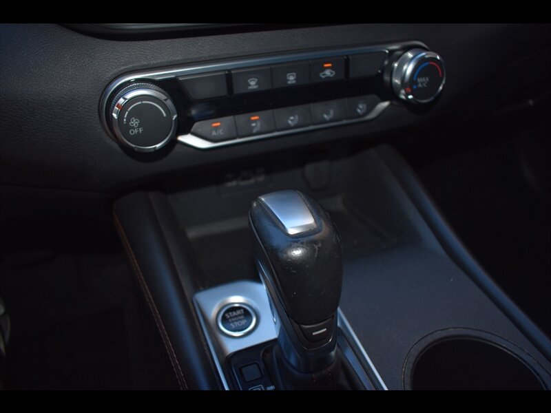 Used 2022 Nissan Altima 2.5 SR FWD image 12