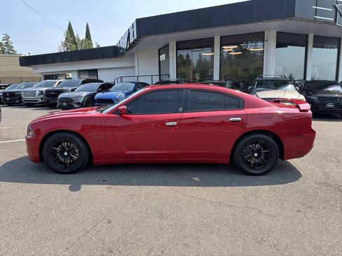 Used 2013 Dodge Charger R/T RWD image 3