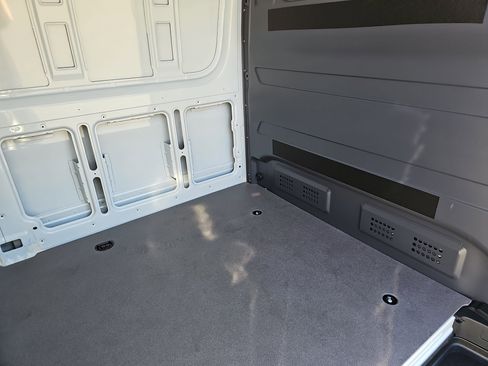 New 2025 Mercedes-Benz Sprinter 2500 image 11