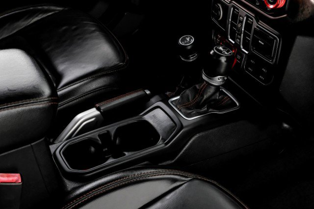 Used 2018 Jeep Wrangler Unlimited Rubicon AWD/4WD image 24