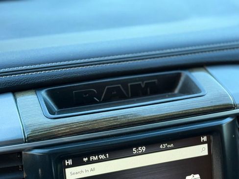 Used 2018 RAM 2500 Limited AWD/4WD image 56