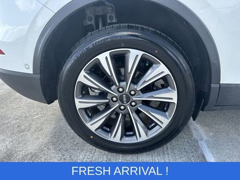 Used 2022 Lincoln Corsair Reserve w/ Equipment Group 201A image 11