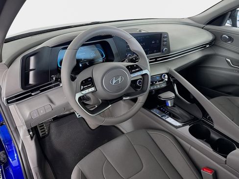 New 2026 Hyundai Elantra SEL Sport Premium w/ Cargo Package FWD image 9