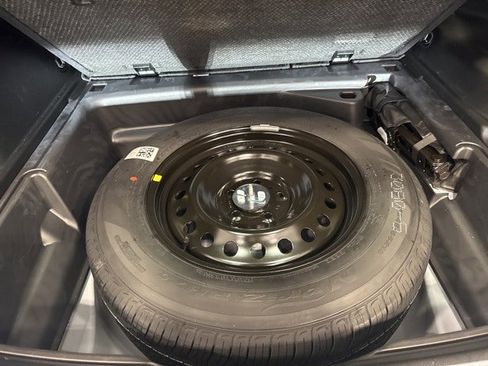 New 2025 Jeep Grand Cherokee Limited w/ Trailer Tow Package image 14