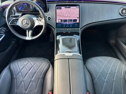 Used 2023 Mercedes-Benz EQE 500 4MATIC Sedan image 6