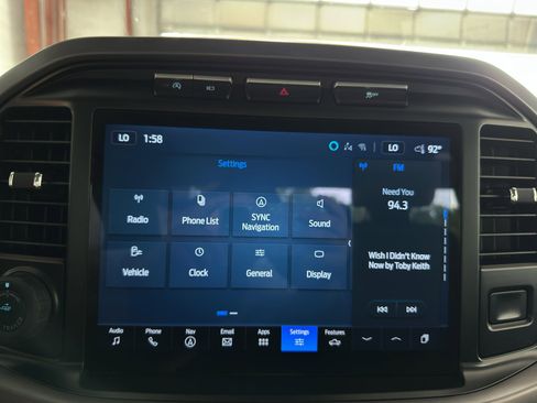 Used 2024 Ford F150 XLT w/ Mobile Office Package image 29