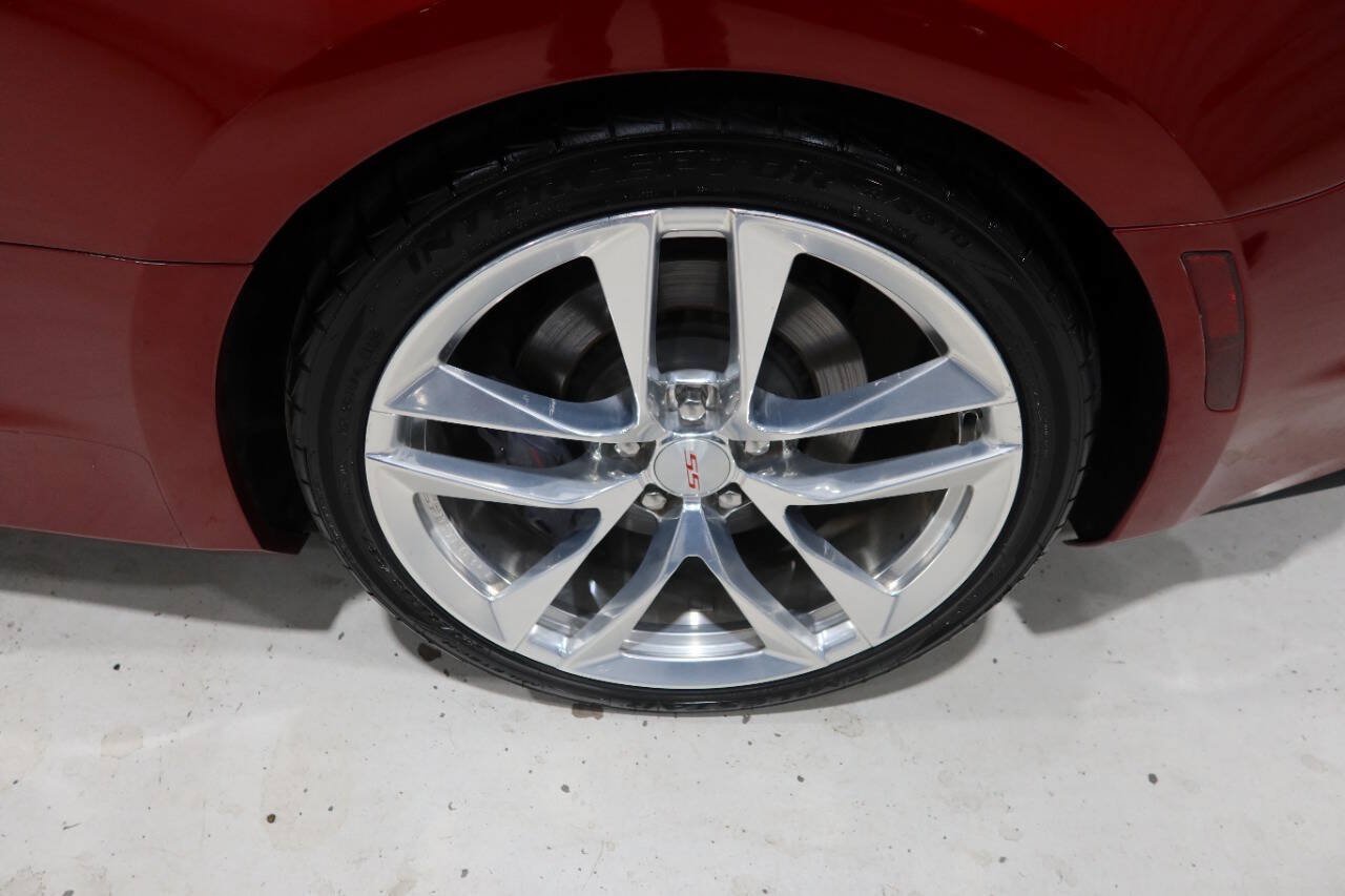 Used 2021 Chevrolet Camaro SS RWD image 33