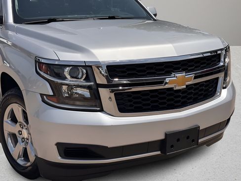 Used 2018 Chevrolet Tahoe LT w/ Max Trailering Package RWD image 27