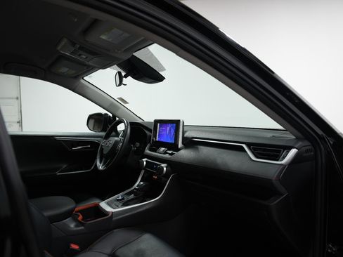 Used 2024 Toyota RAV4 Adventure image 19