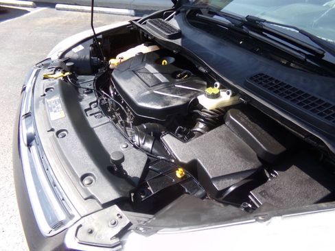 Used 2014 Ford Escape Titanium w/ Equipment Group 401A FWD image 30