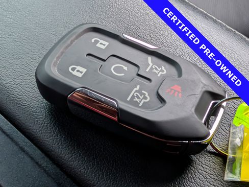 Used 2020 GMC Yukon SLT w/ Graphite Performance Edition image 34