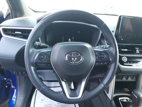 Used 2023 Toyota Corolla Cross AWD Hybrid w/ Convenience Package image 20