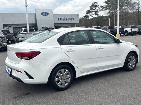 Used 2023 Kia Rio LX image 5