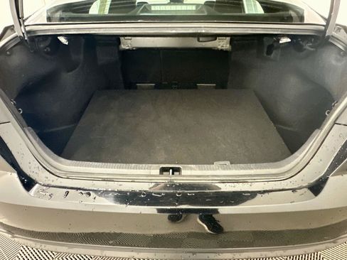 Used 2025 Toyota Camry SE FWD image 30