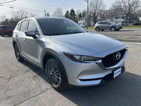 Used 2017 MAZDA CX-5 Touring w/ Preferred Equipment Package image 7