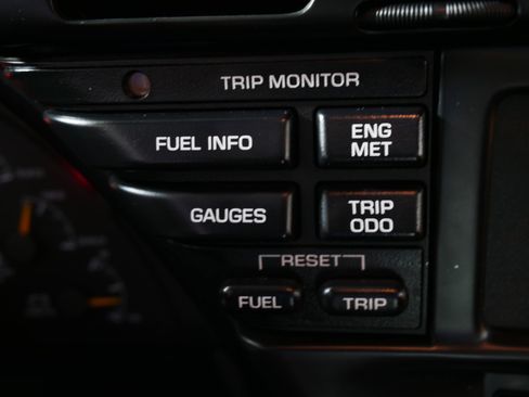Used 1995 Chevrolet Corvette Coupe RWD image 30