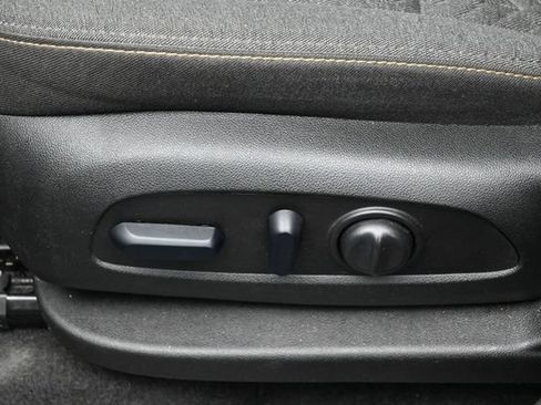 Used 2024 Chevrolet Equinox LT AWD/4WD image 17