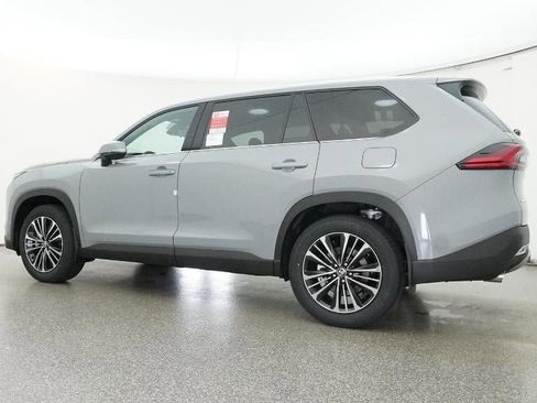 New 2026 Toyota Grand Highlander AWD Hybrid image 20