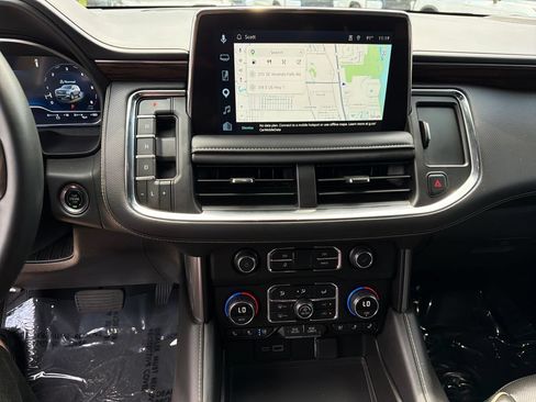 Used 2024 Chevrolet Tahoe Premier RWD image 26