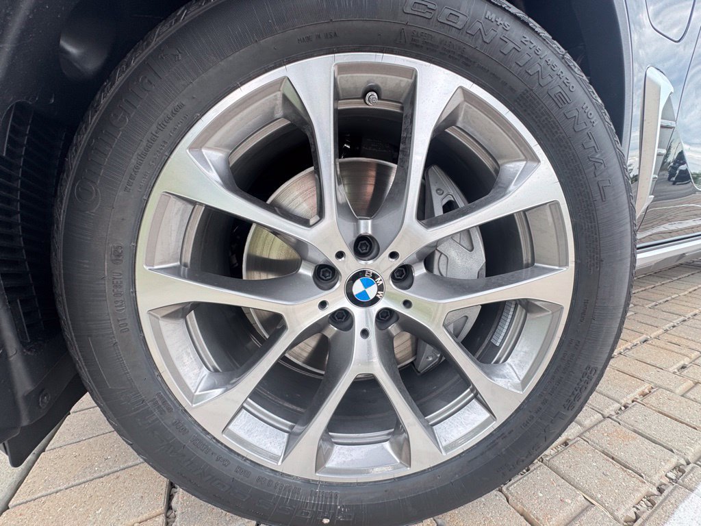 Used 2026 BMW X5 xDrive50e w/ Premium Package AWD/4WD image 7