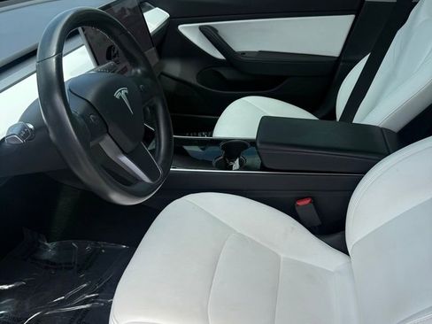 Used 2019 Tesla Model 3 Long Range image 15
