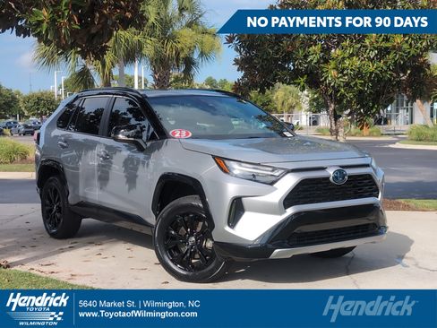 Used 2023 Toyota RAV4 XSE AWD/4WD image 1
