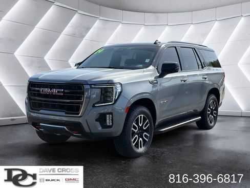 Used 2024 GMC Yukon AT4 w/ Technology Package AWD/4WD image 1