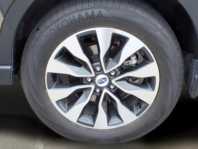 Used 2023 Subaru Outback Limited AWD/4WD image 13