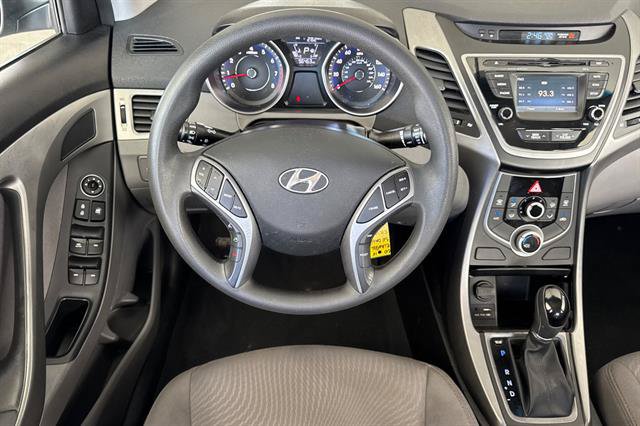 Used 2016 Hyundai Elantra SE w/ Option Group 02 FWD image 14