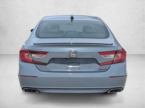 Used 2022 Honda Accord Sport image 6