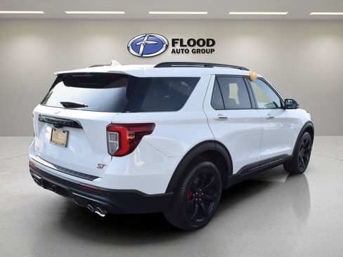 Certified 2023 Ford Explorer ST w/ Equipment Group 401A AWD/4WD image 4