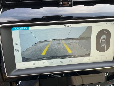 Used 2020 Jaguar F-PACE Prestige image 31