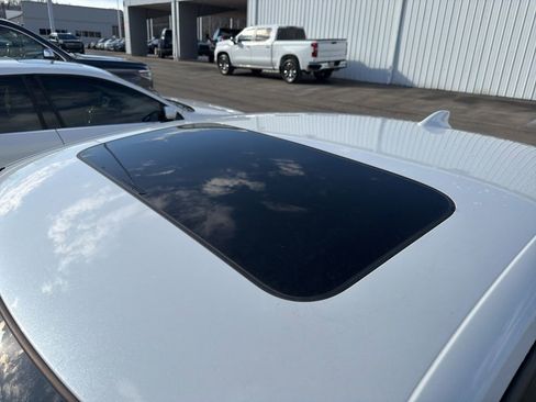 Used 2023 Acura Integra A-Spec image 2