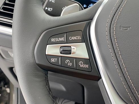 Used 2026 BMW X5 xDrive50e w/ Premium Package AWD/4WD image 15