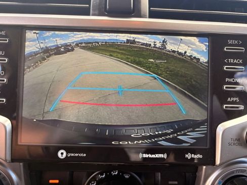 Used 2020 Toyota 4Runner SR5 Premium w/ Moonroof Package AWD/4WD image 18