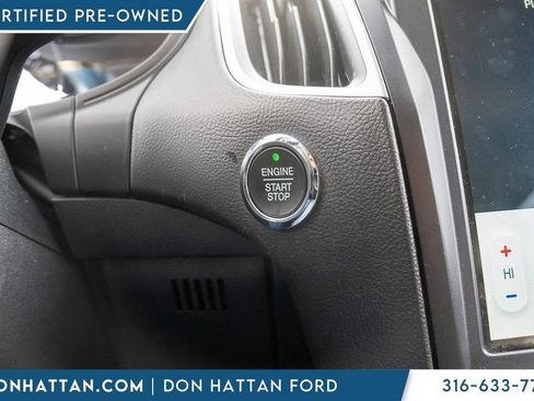 Certified 2022 Ford Edge SEL AWD/4WD image 10
