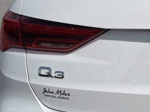 Used 2022 Audi Q3 2.0T Premium Plus AWD/4WD image 23
