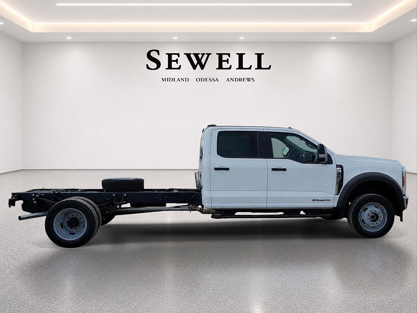 New 2026 Ford F550 4x4 Crew Cab Super Duty image 5