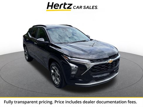 Used 2025 Chevrolet Trax LT w/ LT Convenience Package FWD image 1