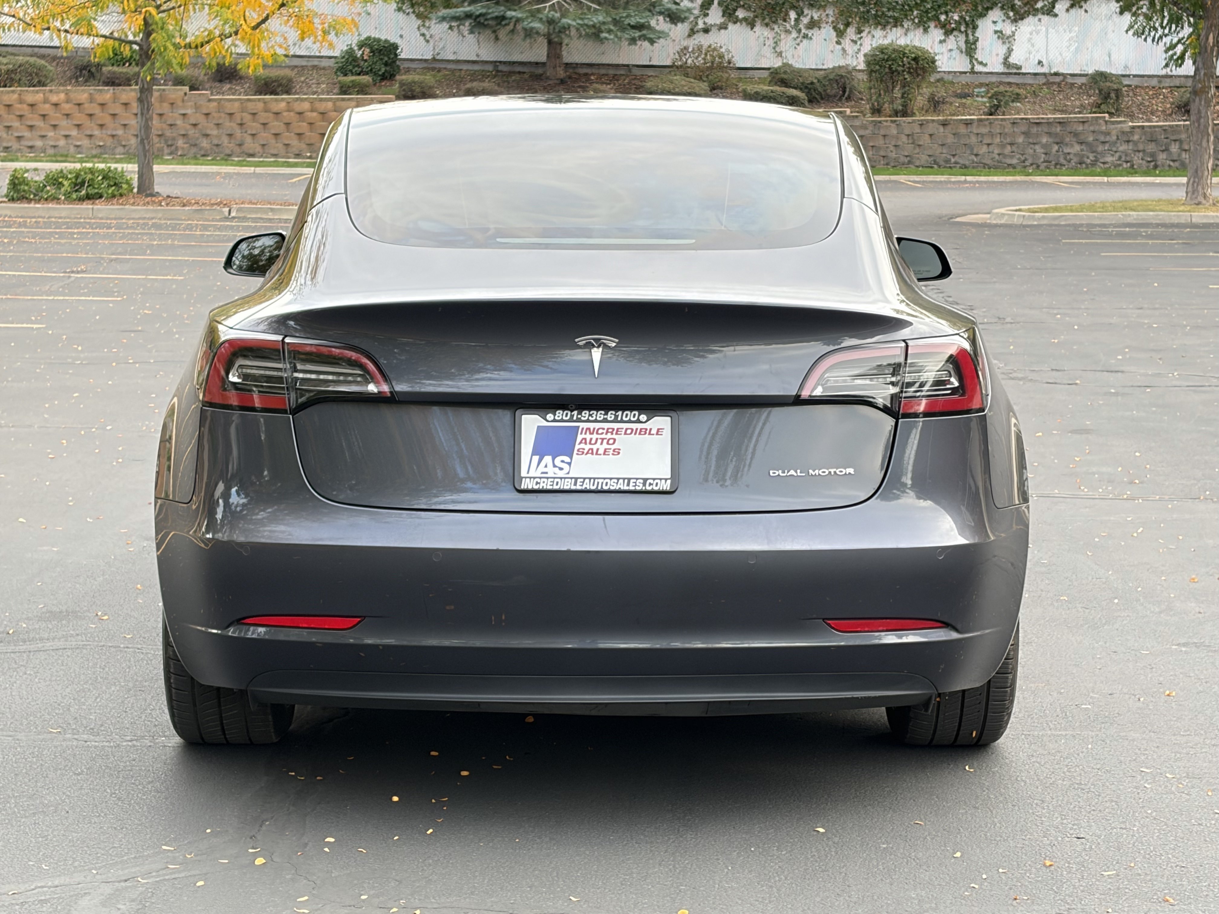 Used 2022 Tesla Model 3 Long Range AWD/4WD image 5