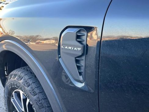 Used 2024 Ford Ranger Lariat w/ FX4 Off-Road Package image 10