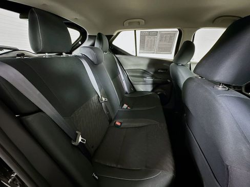 Used 2024 Nissan Kicks SV image 11