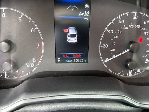 Used 2024 Toyota Corolla LE FWD image 18