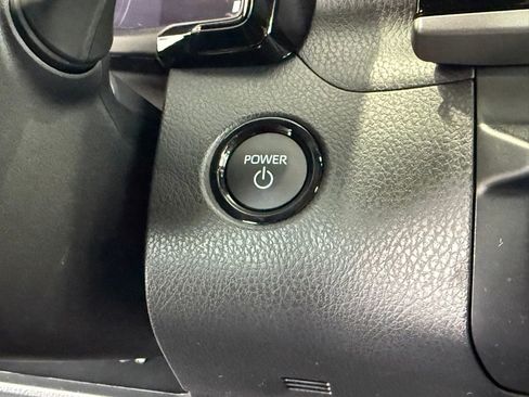 Certified 2026 Toyota Camry SE image 32