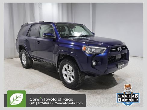 Used 2022 Toyota 4Runner SR5 Premium w/ Moonroof Package AWD/4WD image 1