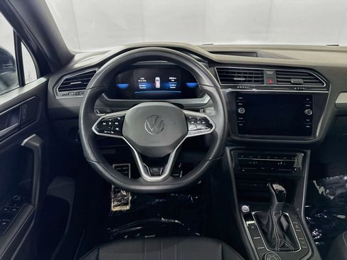 Certified 2023 Volkswagen Tiguan SE R-Line AWD/4WD image 21