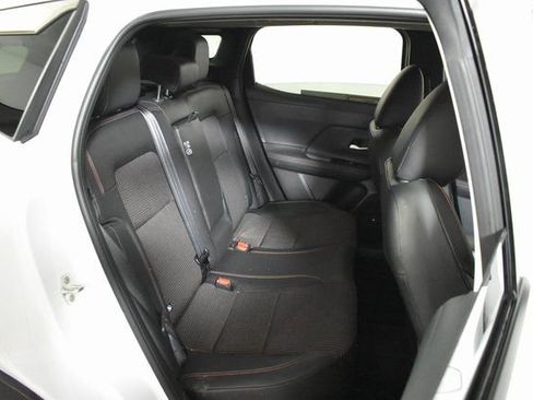 Certified 2025 Nissan Kicks SR image 28