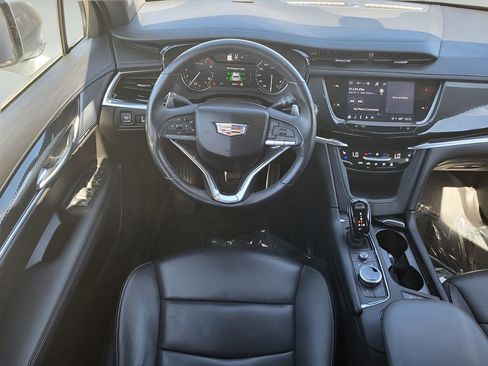 Used 2024 Cadillac XT6 Sport image 24